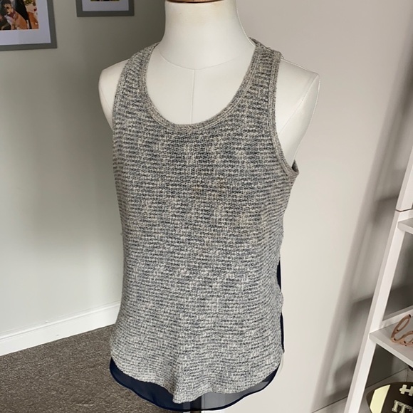 Grey And Blue Sleeveless Top - Picture 1 of 3